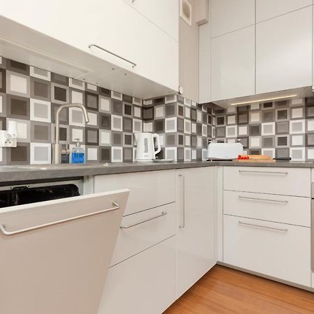 Elegancki Apartament W Centrum Gdyni Z Parkingiem By Noclegi Renters Gdynia Exterior foto
