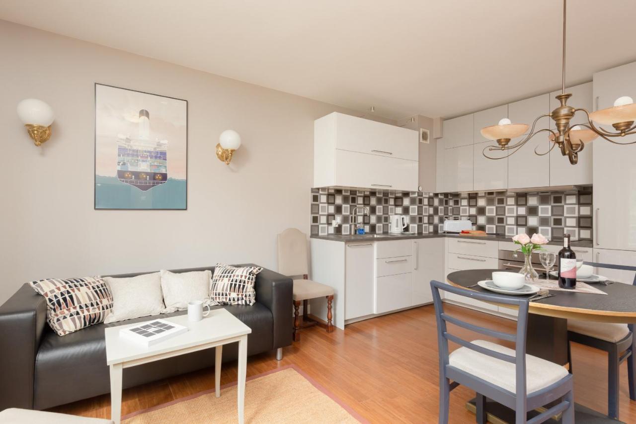 Elegancki Apartament W Centrum Gdyni Z Parkingiem By Noclegi Renters Gdynia Exterior foto