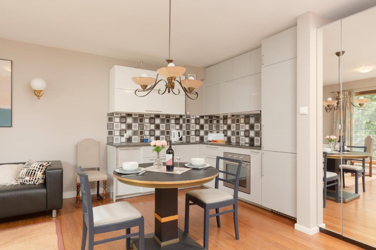 Elegancki Apartament W Centrum Gdyni Z Parkingiem By Noclegi Renters Gdynia Exterior foto