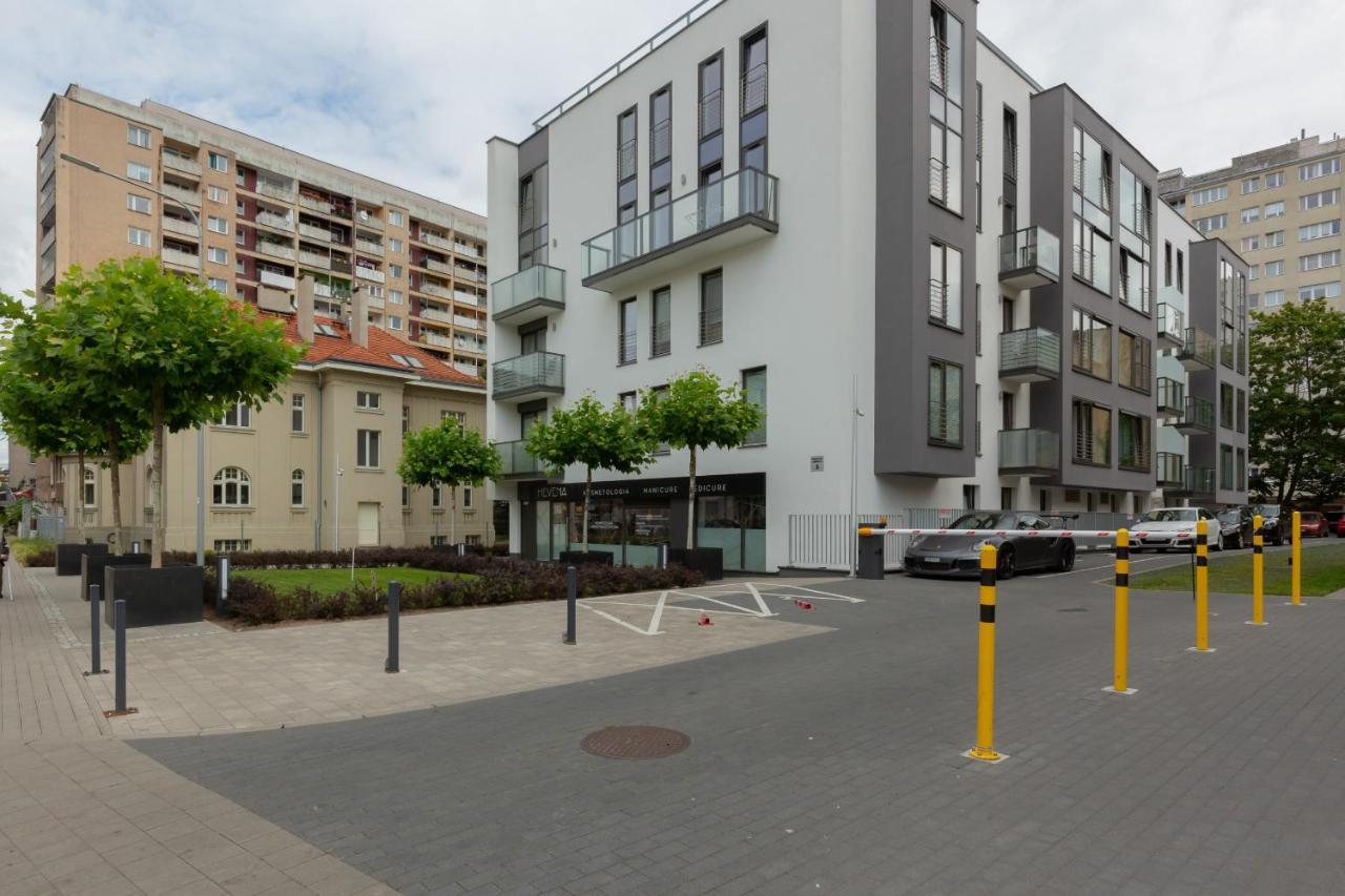Elegancki Apartament W Centrum Gdyni Z Parkingiem By Noclegi Renters Gdynia Exterior foto